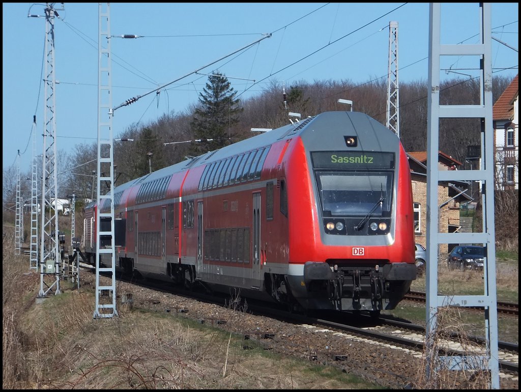 RE9 nach Sassnitz in Lancken am 20.04.2013