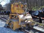 Gleisstopfmaschine in G�hren am 06.04.2012
